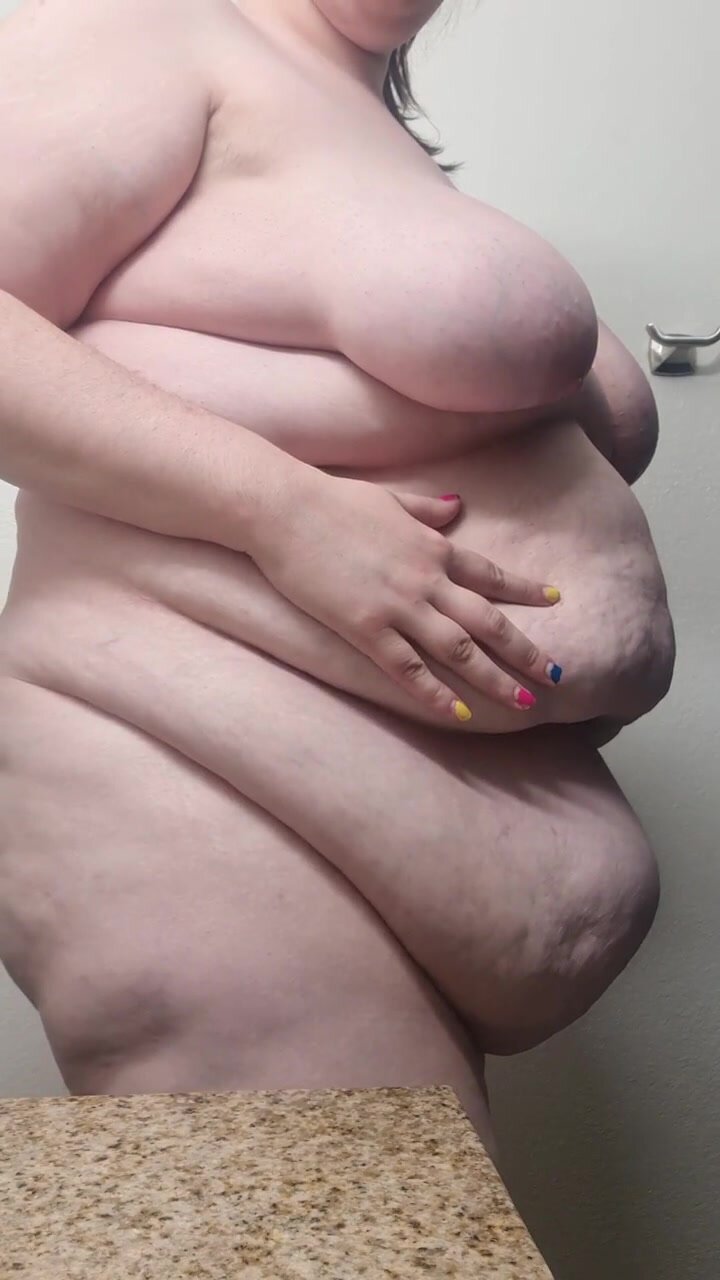 Ssbbw Double Belly Fart Fun