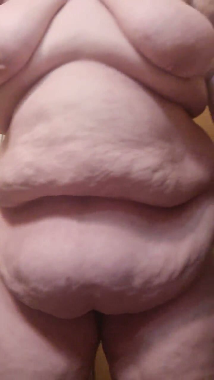 SSBBW Double Belly Jiggle & Playful Fart Fun