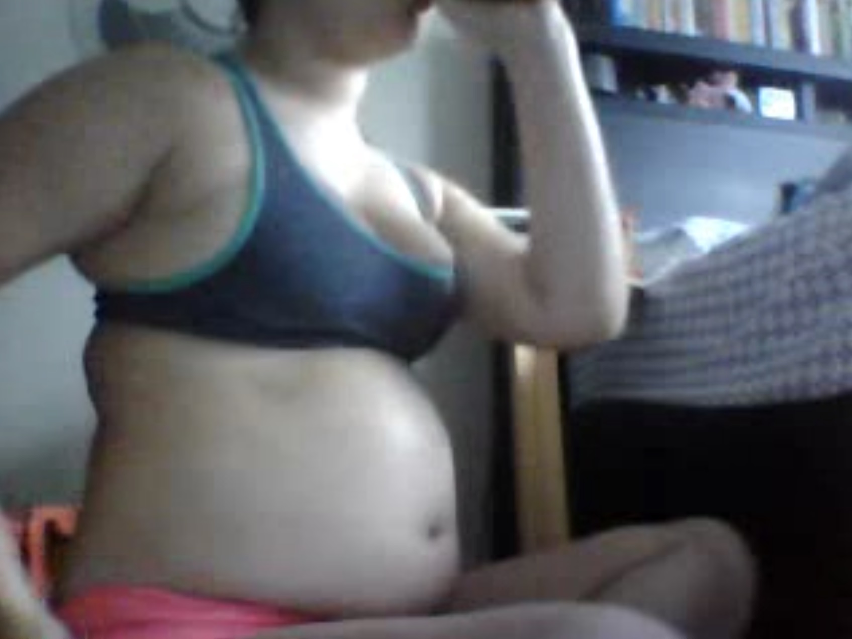 Chugging Girl: Big Belly Bloat in Action